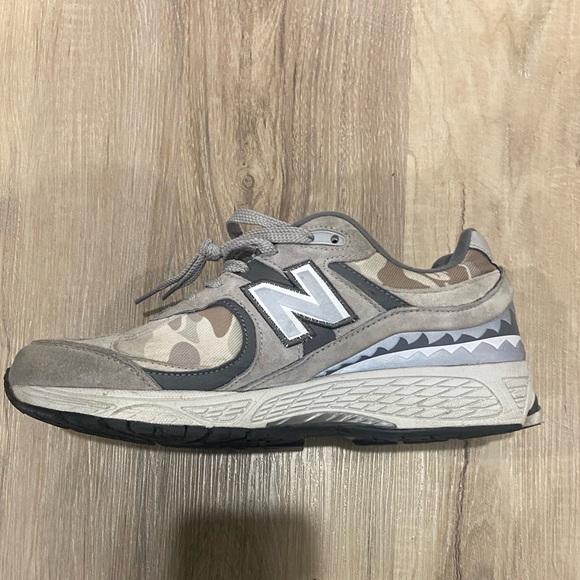 BAPE NEW BALANCE 2002R - Picture 4 of 6